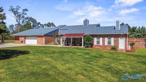 200 Thompson Falls Rd, Arab, AL, 35016-2316 | Card Image