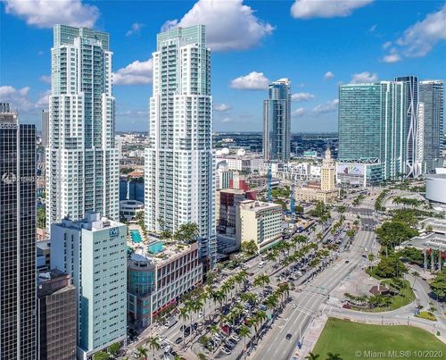 217-253 Ne 2nd St, Miami, FL, 33132-2287 | Card Image