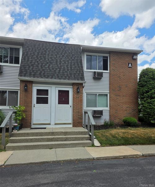 a2-2740 South Rd, Poughkeepsie, NY, 12601-5264 | Card Image