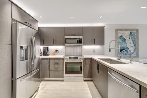 313-6699 Nw 2nd Ave, Boca Raton, FL, 33487-3083 | Card Image