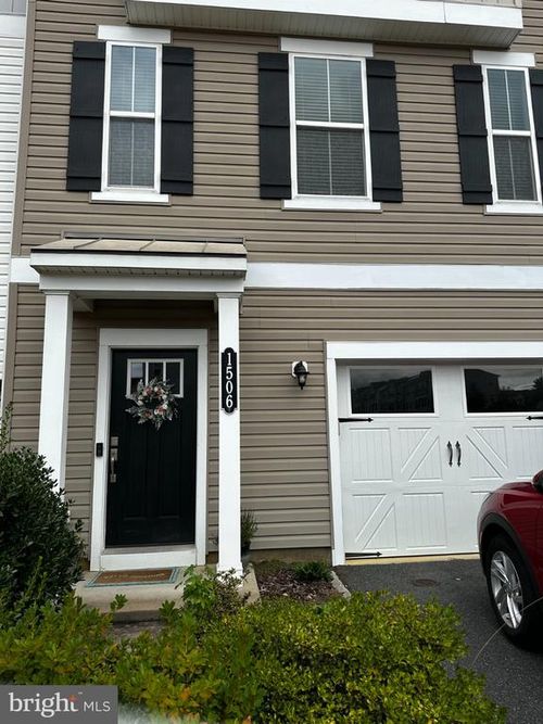 1506 Hudgins Farm Cir, FREDERICKSBURG, VA, 22408-4187 | Card Image
