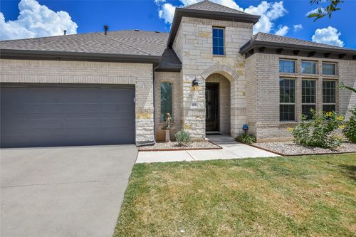 373 Washington Dr, Kyle, TX, 78640-2962 | Card Image