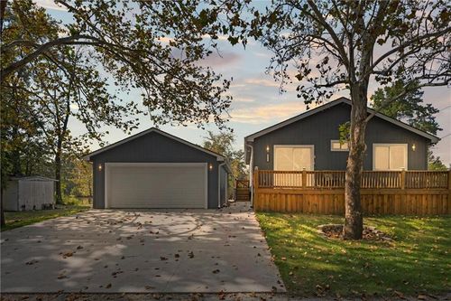 25522 Annies Point Rd, Freeman, MO, 64746-5192 | Card Image