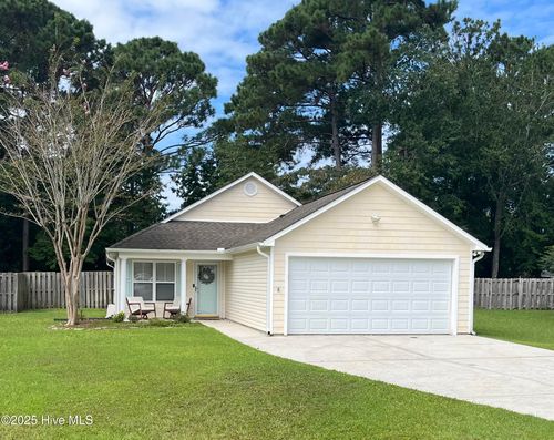 131 Holly Tree Ln, Hampstead, NC, 28443-2403 | Card Image