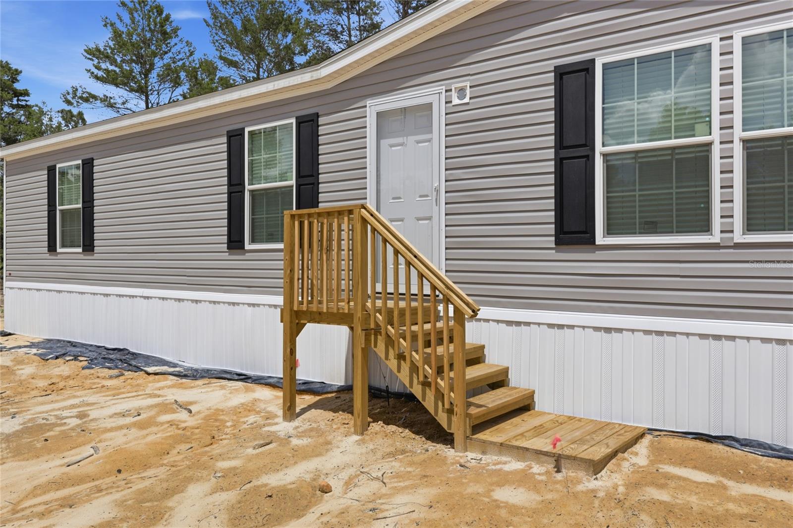 Residential in INTERLACHEN 3