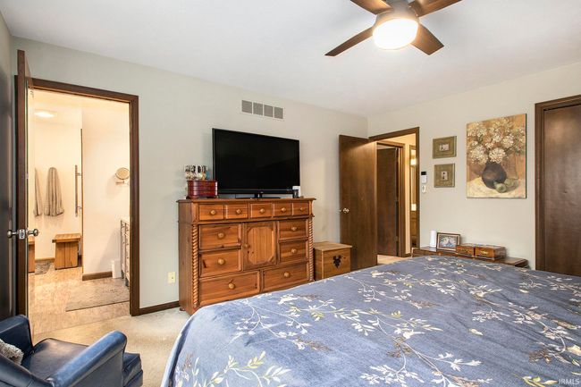 3720 Oak Ridge Dr, House other with 5 bedrooms, 4 bathrooms and null parking in Elkhart IN | Image 20