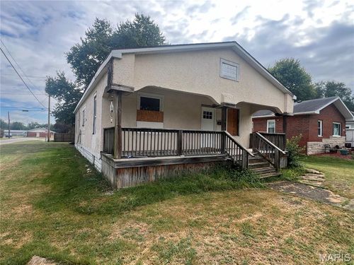 410 N 7th St, Benld, IL, 62009-1345 | Card Image