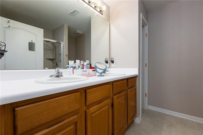 652 Ne 65 Th Ter, House other with 2 bedrooms, 2 bathrooms and null parking in Gladstone MO | Image 16