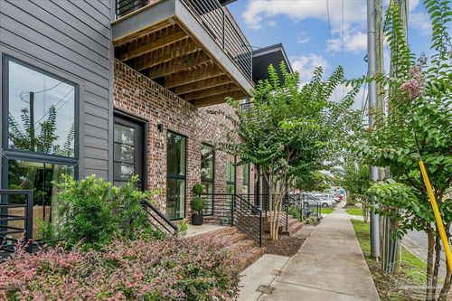 123 E La Rua St, Pensacola, FL, 32501-3941 | Card Image