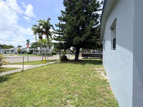 1106 Nw 2nd St, Dania Beach, FL, 33004-2603 | Card Image