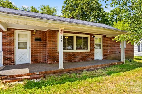 835 Maple Ave, Salisbury, NC, 28144-6143 | Card Image