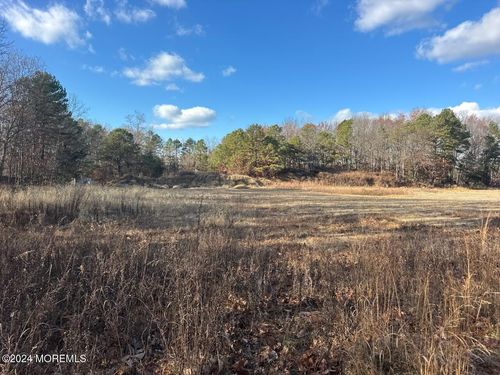 134 White Rd, Jackson, NJ, 08527-5009 | Card Image