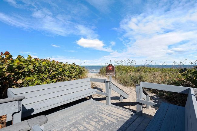 211 - 4100 N Highway A1a, Condo with 3 bedrooms, 3 bathrooms and null parking in Hutchinson Island FL | Image 55