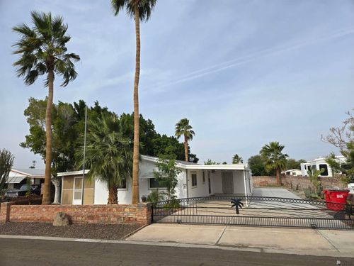 13320 E 45th Ln, Yuma, AZ, 85367-6320 | Card Image