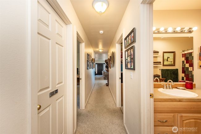 70 Onyx Ln, House other with 4 bedrooms, 2 bathrooms and null parking in Sequim WA | Image 17