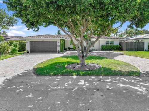 2225 Ne 16th Ave, Wilton Manors, FL, 33305-2403 | Card Image