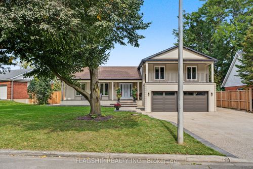 23 Rosslinn Rd, Cambridge, ON, N1S3K2 | Card Image