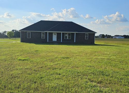3101 Galen Rd, Lafayette, TN, 37083-4951 | Card Image