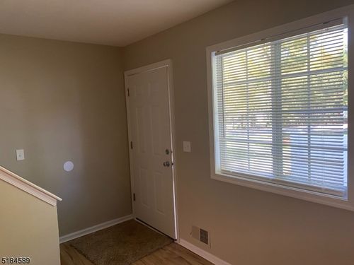 53 Parkside Rd, Bedminster, NJ, 07921-1870 | Card Image