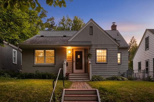 2622 Mckinley St Ne, Minneapolis, MN, 55418-3135 | Card Image
