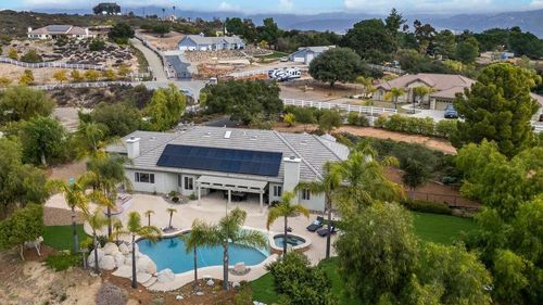 30012 Mckenna Heights Ct, Valley Center, CA, 92082-7697 | Card Image