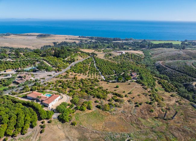425 Calle Lippizana, House other with 4 bedrooms, 4 bathrooms and null parking in GOLETA CA | Image 27