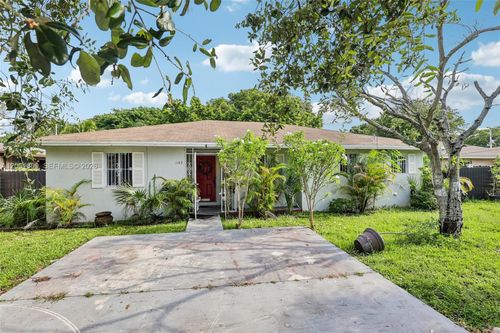 1143 Nw 58th Street, Miami, FL, 33127 | Card Image