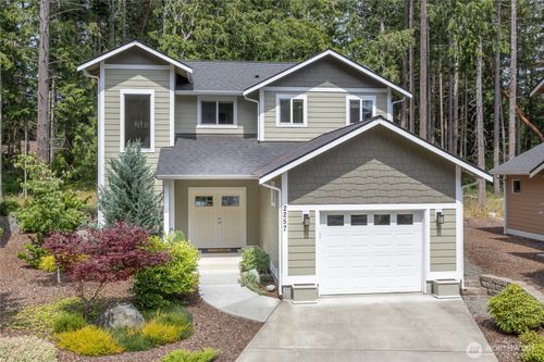 2257 W Rosecrans Ct, Port Townsend, WA, 98368-5536 | Card Image