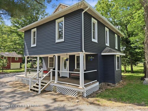 5894 Pennsylvania 191, Cresco, PA, 18326 | Card Image