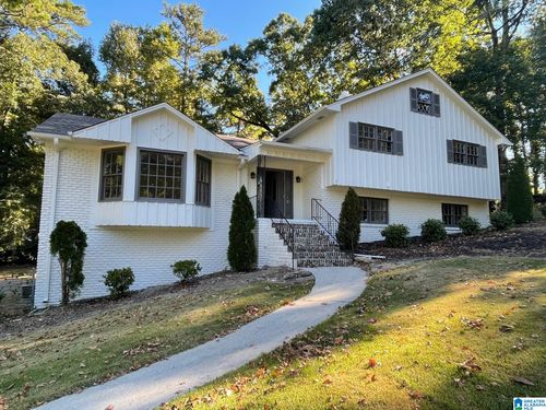 3755 Colchester Rd, Mountain Brk, AL, 35223-2828 | Card Image