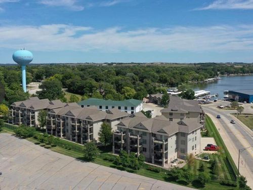 213 S Highway 71, Arnolds Park, IA, 51331 | Card Image