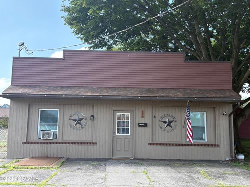 1548 Spring Garden Ave, Berwick, PA, 18603-2800 | Card Image