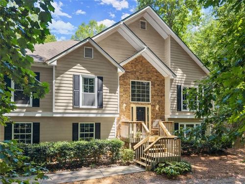 9545 Eagles Landing Dr, Gainesville, GA, 30506-6775 | Card Image