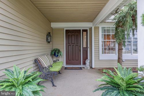 1031 Thornbury Ln, MANCHESTER TOWNSHIP, NJ, 08759 | Card Image