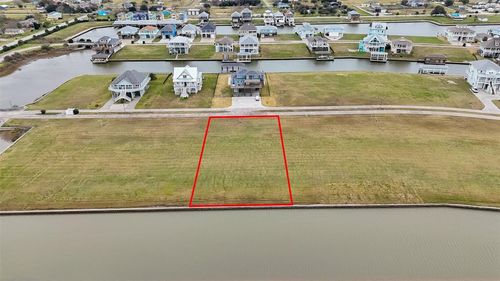 2013 Laguna Harbor Estate Boulevard, Bolivar Peninsula, TX, 77650 | Card Image