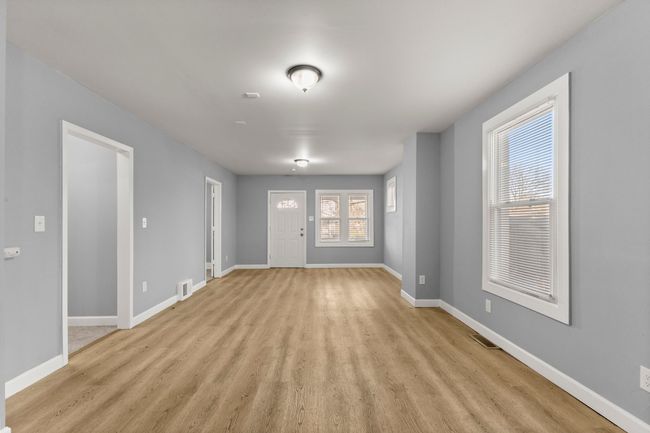 15840 Dexter Ave, House other with 3 bedrooms, 1 bathrooms and null parking in Detroit MI | Image 4