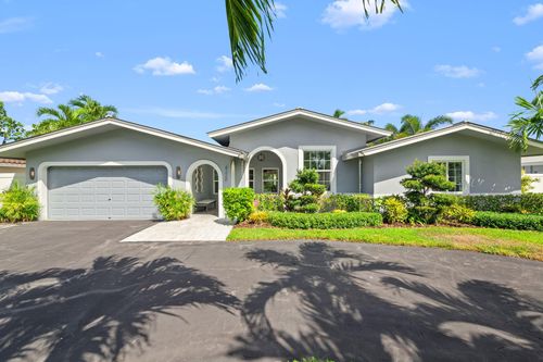4220 Ne 22nd Ter, Lighthouse Point, FL, 33064-7324 | Card Image