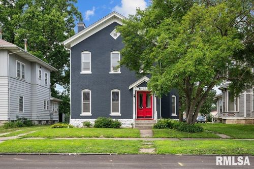 1314 N Main St, Davenport, IA, 52803-4626 | Card Image