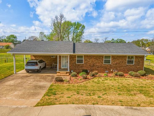 115 W Valentine Rd, Jacksonville, AR, 72076-5641 | Card Image