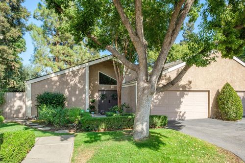 132-6141 N West Ave, Fresno, CA, 93711-1853 | Card Image