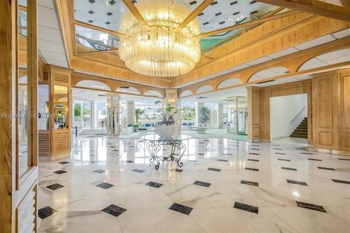 1018-3180 S Ocean Dr, Hallandale Beach, FL, 33009-7255 | Card Image