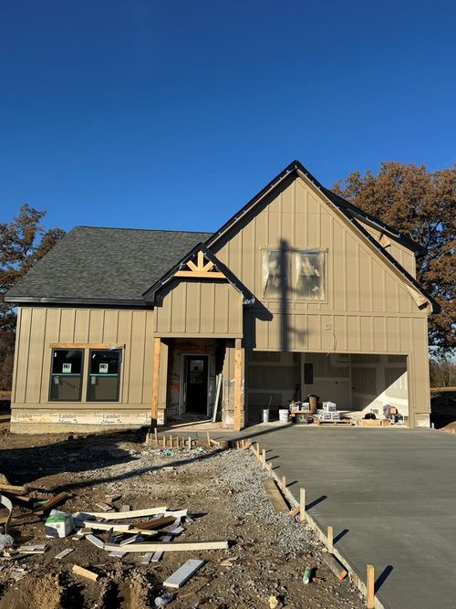 179 Cripps Ln, Smithville, TN, 37166-5179 | Card Image