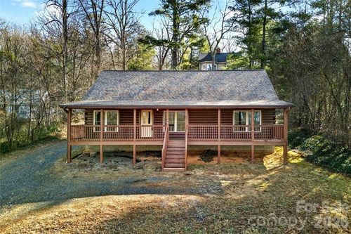 67 Sunset Dr, Black Mountain, NC, 28711-3833 | Card Image