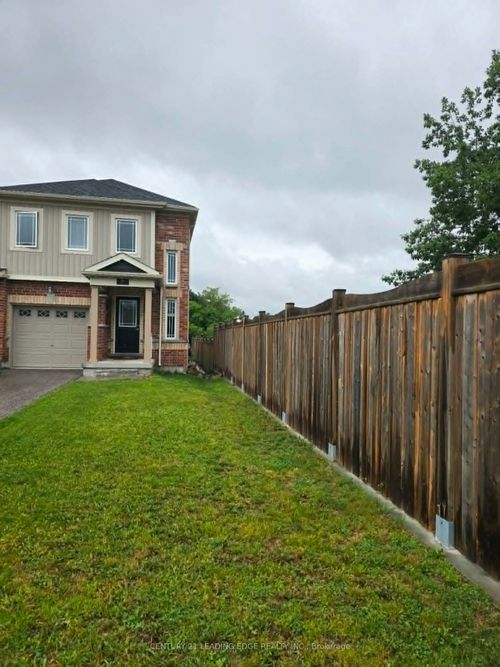 21 Frank'S Way, Barrie, ON, L4N3J1 | Card Image