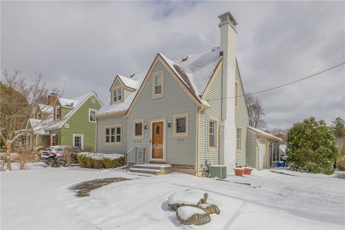 226 Meadow Drive, Brighton, NY, 14618 | Card Image