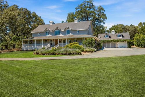 13197 Lake Valley Dr, Auburn, CA, 95602 | Card Image