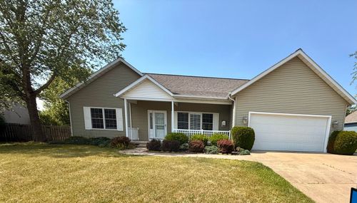 5798 Wacker Dr, Stevensville, MI, 49127-8626 | Card Image