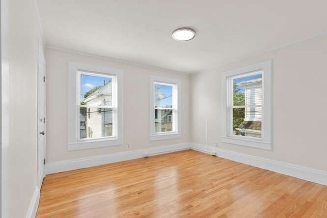 APT-2 - 9 Foster St, Condo with 4 bedrooms, 2 bathrooms and null parking in Gloucester MA | Image 6