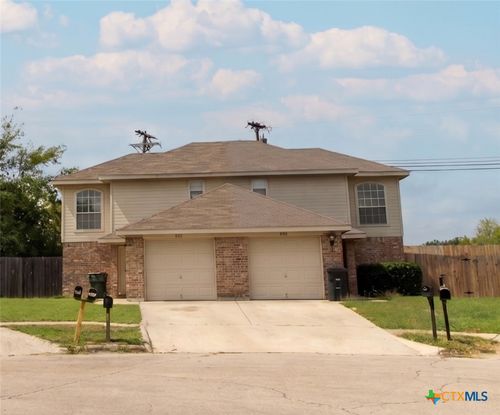 2412 Skylark Cir, Killeen, TX, 76549-1061 | Card Image