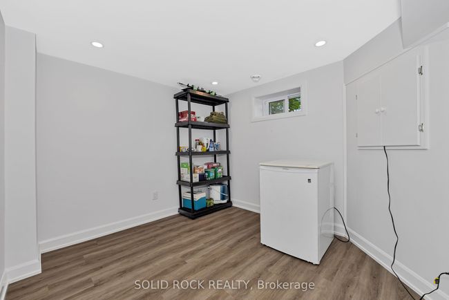 1229 Erindale Dr, House other with 4 bedrooms, 2 bathrooms and 3 parking in Ottawa ON | Image 29